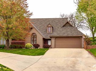 1902 Crossgate Dr, Lawrence, KS 66047