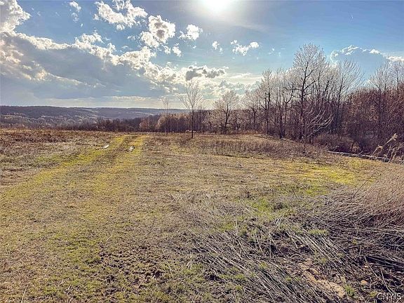 3rd image of 2407 Timmerman Rd