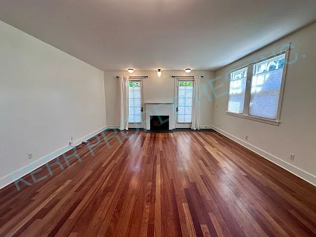 5519 SE 74th Ave — Photo 2