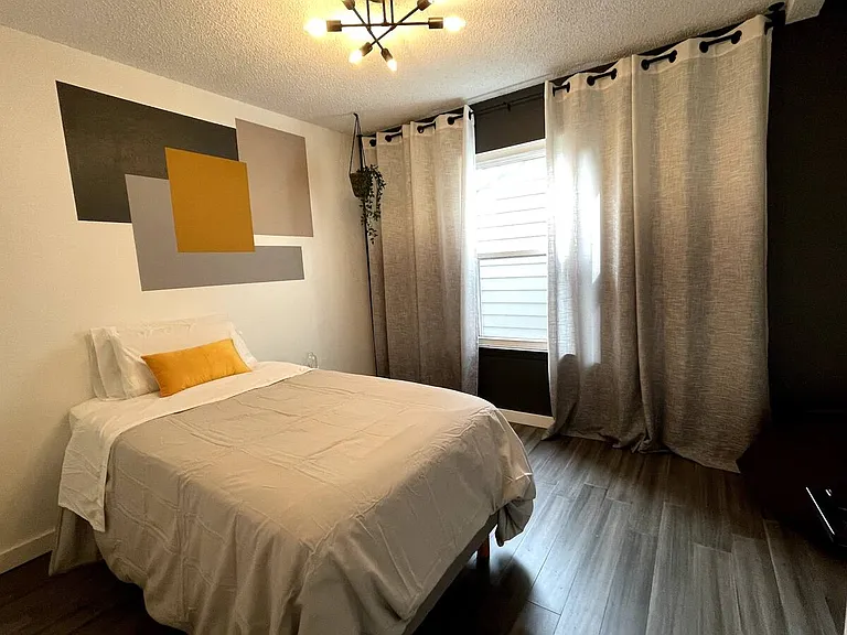 shown with twin bed