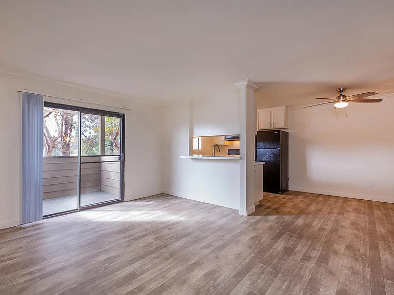 Elan Quail Pointe Apartment Homes — Photo 10
