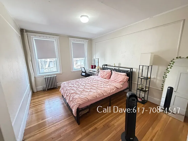 8 Vinal St #9 — Photo 1