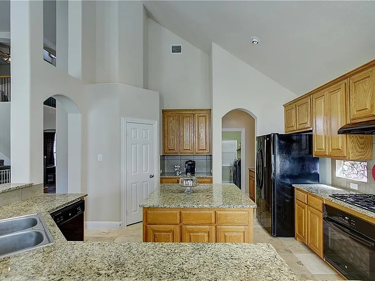 6917 Shady View Ct — Photo 15