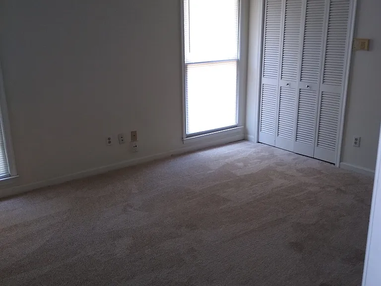 13 Inway Ct — Photo 8
