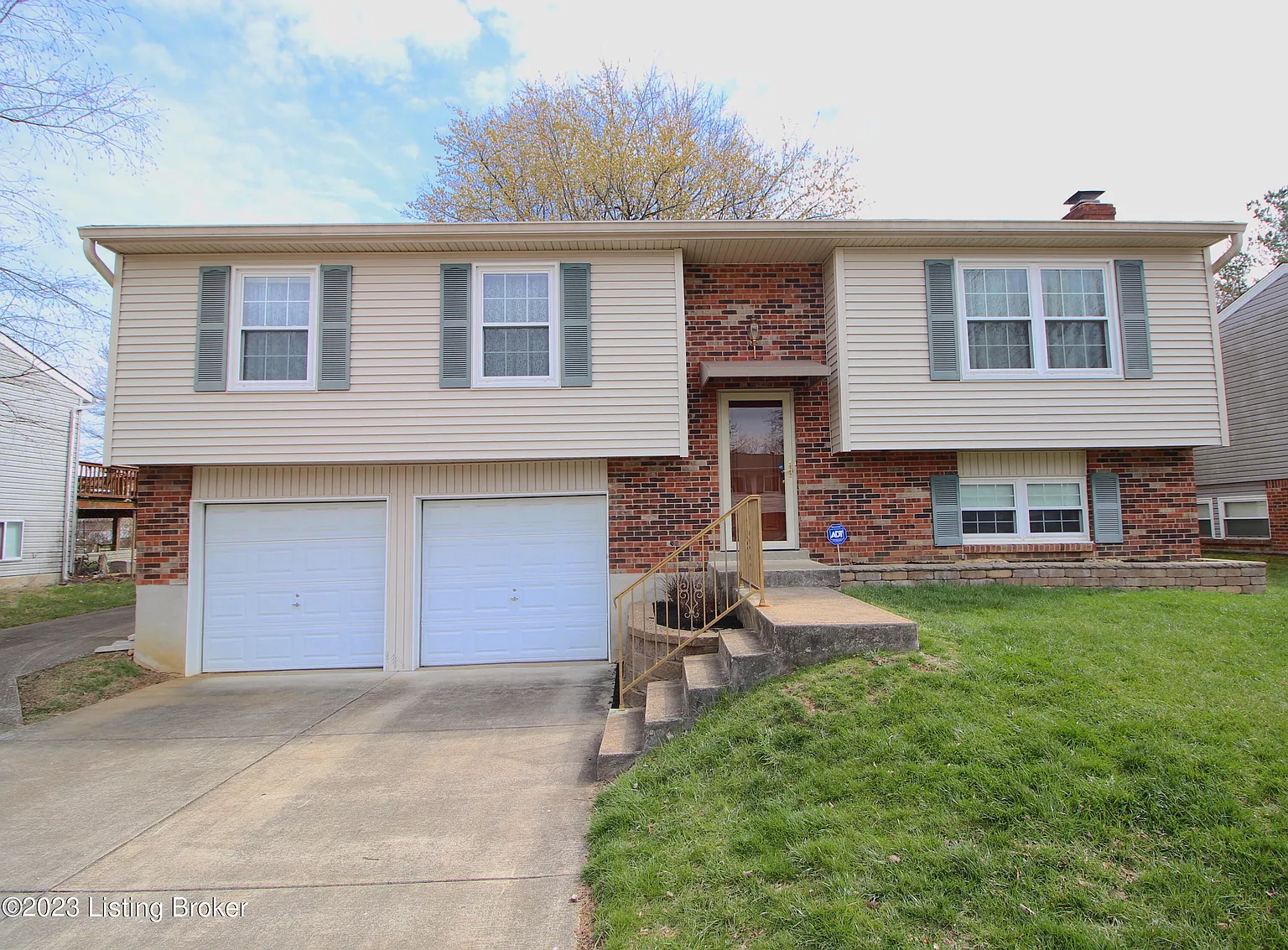 5603 Sprigwood Ln photo 1