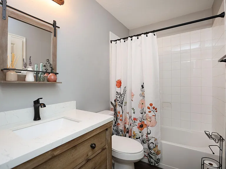 11110 Fall Point Dr — Photo 22