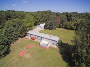 3221 51 1/2 St, Grand Junction, MI 49056