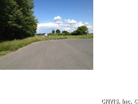 2nd image of 8137 Morgan Rd