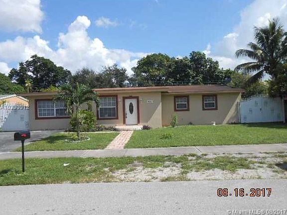 3rd image of 4351 NW 171st St