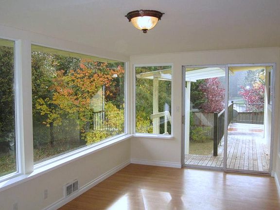 3rd image of 16161 Cassie Pl NW
