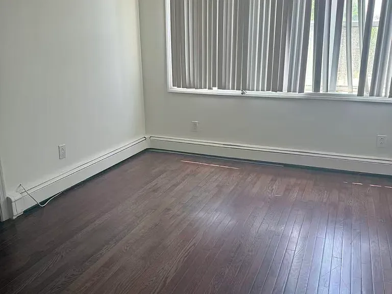 3127 Guilford St — Photo 13