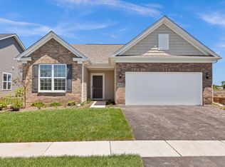 827 Summer Ln, Lindenhurst, IL 60046