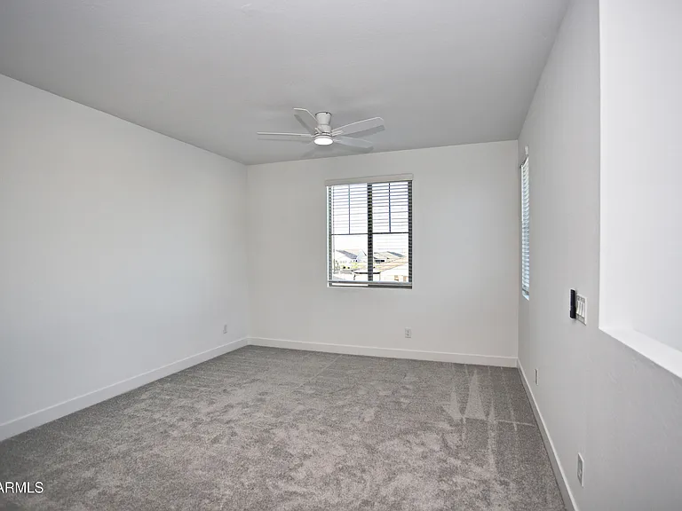 773 W Lark Dr — Photo 17