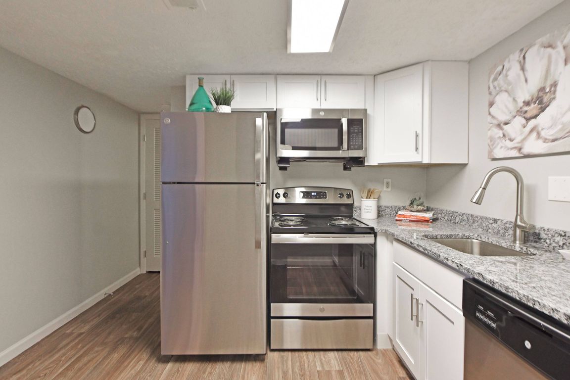 Kitchen + Granite Counters