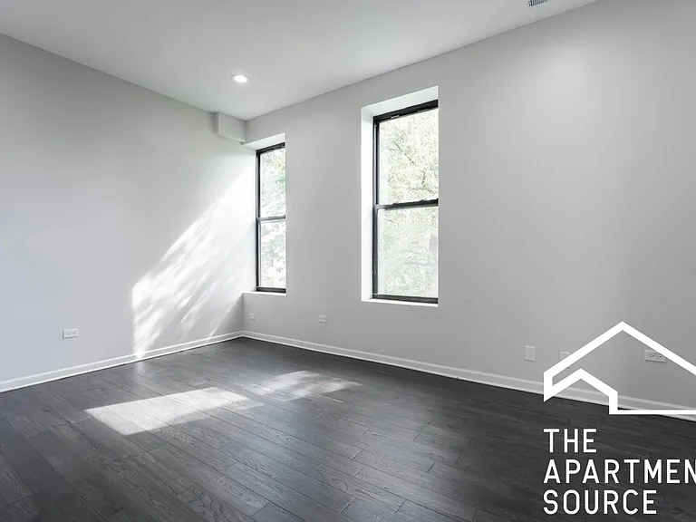 2702 W Thomas St #3 — Photo 13