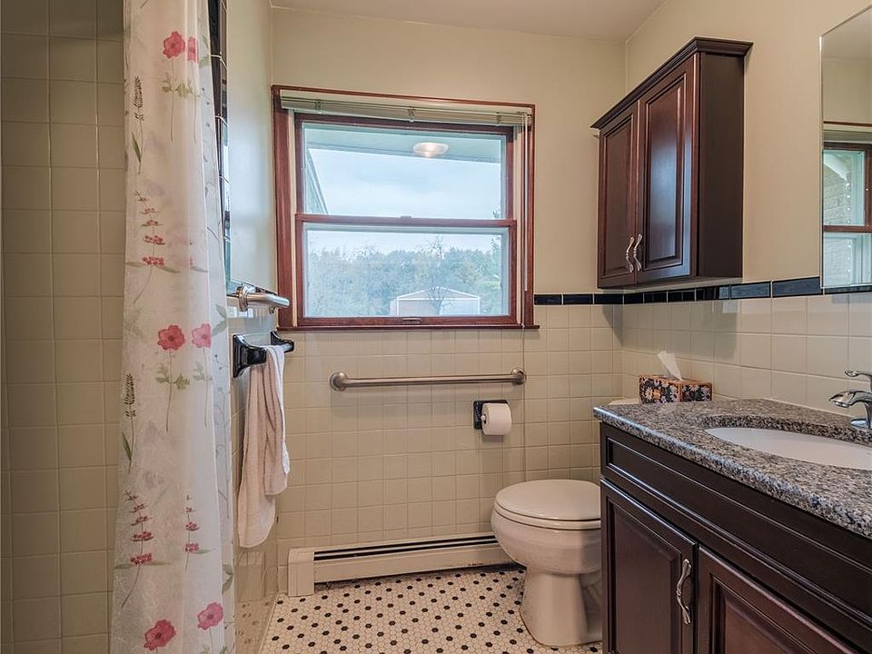 2675 Mckail Rd, photo 19