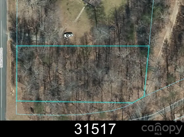 3845 Laurel Heights Dr, Morganton, NC 28655