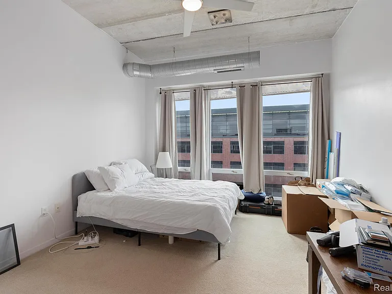 3670 Woodward Ave #506 — Photo 14