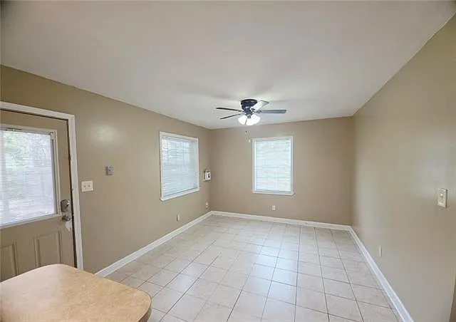 23 New England Ct — Photo 5
