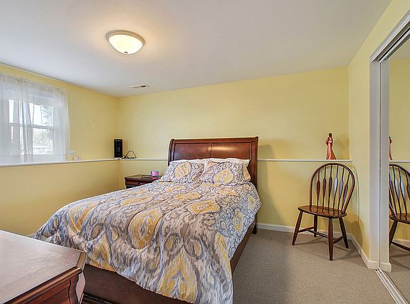4th image of 16160 Pamela Ct