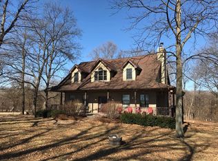 2127 E 10th Rd, Oglesby, IL 61348