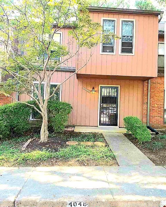1st image of 4046 Graham Oaks Cir