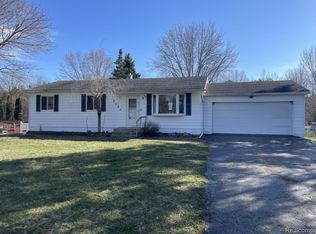 4166 Gregor St, Mount Morris, MI 48458