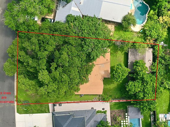 3rd image of 6107 Cary Dr