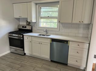 414 Walnut St #2, Roselle, NJ