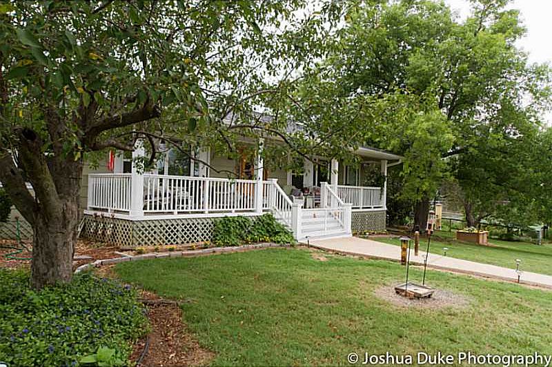 1st image of 2809 N Cedar Hill Dr