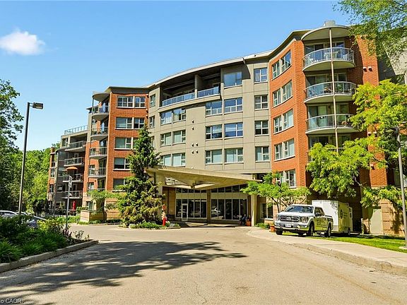 2nd image of 77 Governors Rd #404