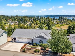 1172 Daniels Ave, Bremerton, WA