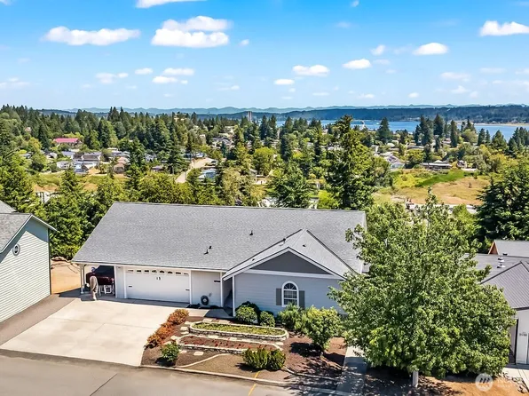 1172 Daniels Avenue, Bremerton, WA 98312