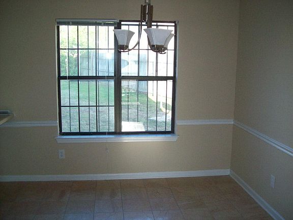 4th image of 4552 Bassett Hall Dr