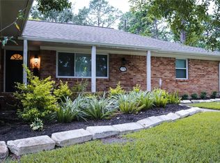 10011 Cedardale Dr, Houston, TX 77055