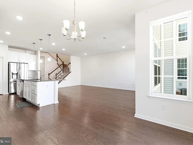 423 Barclays Way — Photo 22