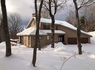 22 Old Ridge Rd, Winhall, VT 05340