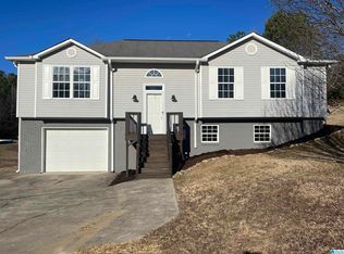 386 Miranda Rd, Warrior, AL 35180