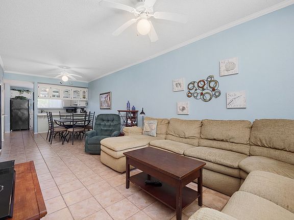3rd image of 3101 Gulf Blvd #23