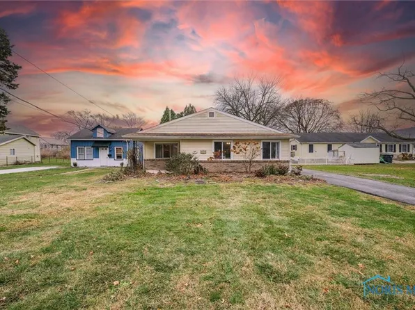 406 Clinton St, Maumee, OH 43537