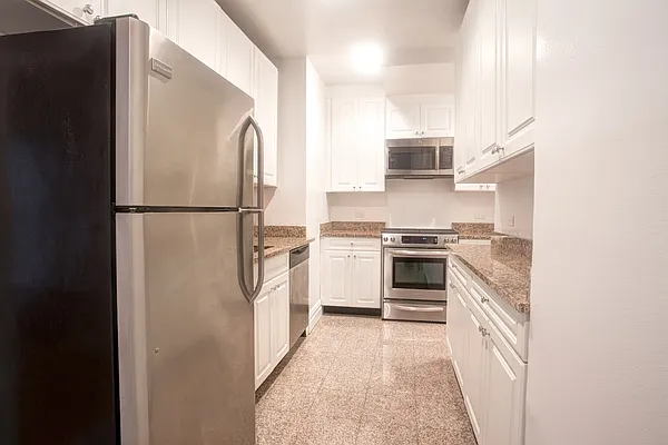 Rented by Goldfarb Properties | media 4