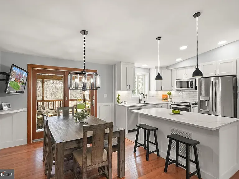 8282 Morning Dew Ct — Photo 16