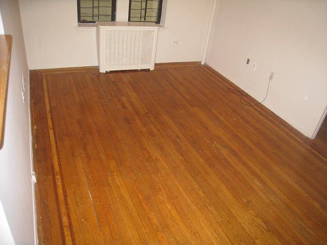 2nd image of 2564 35th St APT 2B