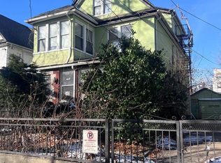 13409 89th Ave, Richmond Hill, NY 11418