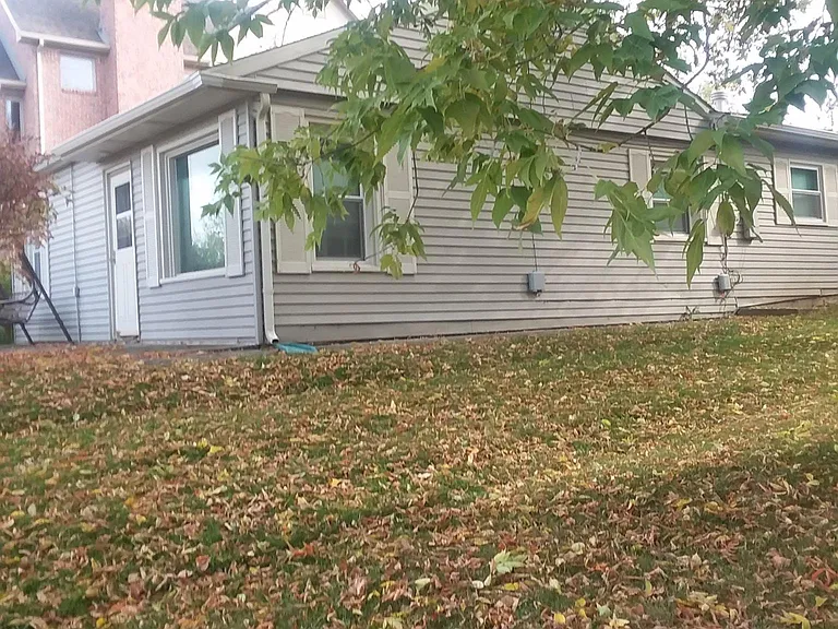 6815 Leytonstone Blvd — Photo 10