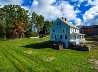 21 Meadow St, Northfield, MA 01360