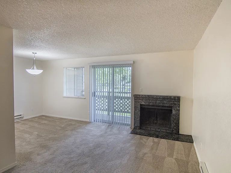Aspen Glade Apartments — Photo 14