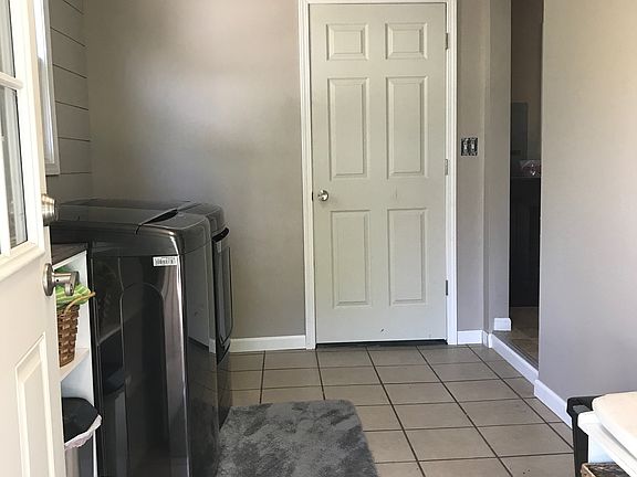 4th image of 20355 Baughman Ct