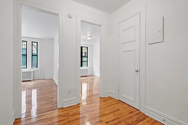 Rented by Cooper & Cooper Real Estate | media 7