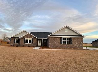 1225 Freeport Dr, Sumter, SC 29154